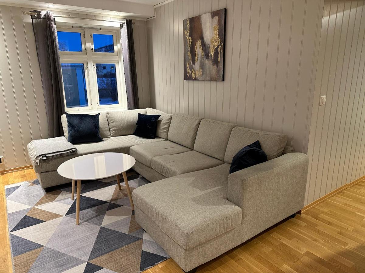 Stetind - Modern Apartment With Free Parking Narvik Eksteriør billede