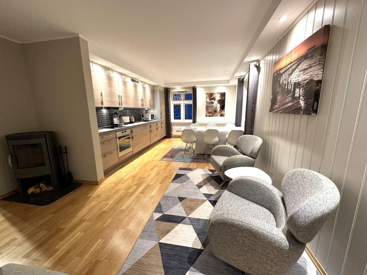 Stetind - Modern Apartment With Free Parking Narvik Eksteriør billede