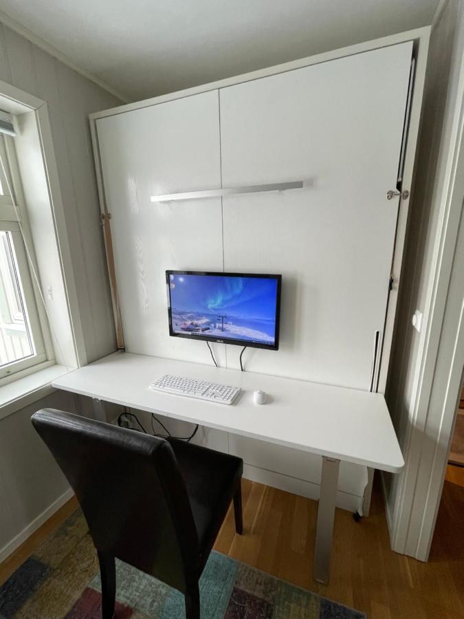 Stetind - Modern Apartment With Free Parking Narvik Eksteriør billede